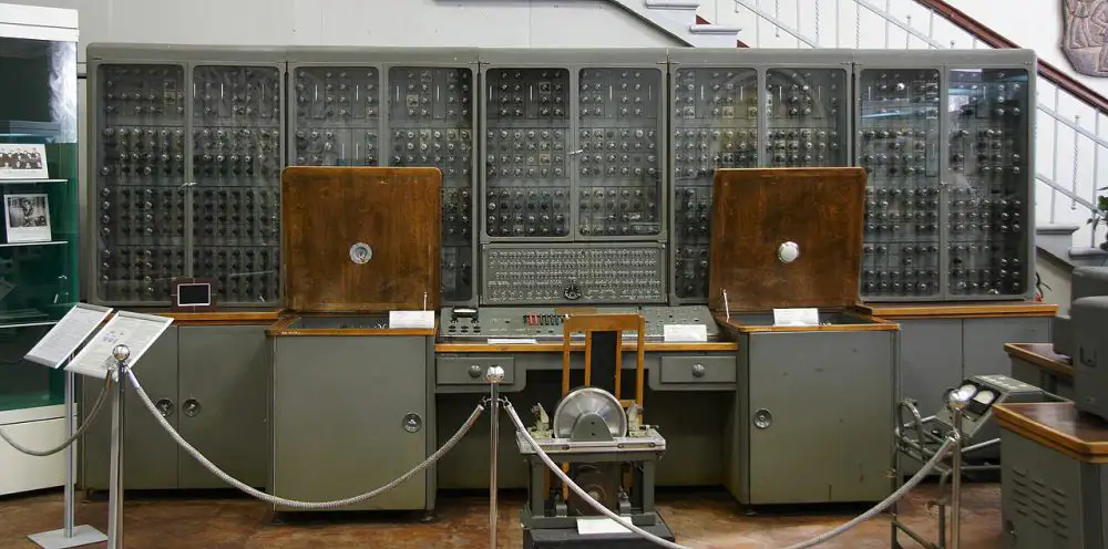 Soviet computer Ural-1 was used to create the first piece of AI-generated music 
