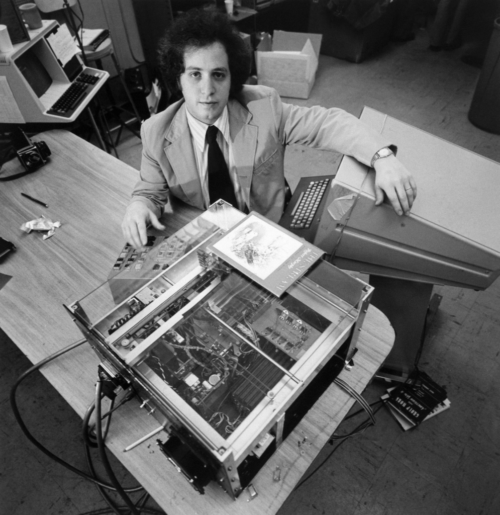 Kurzweil Reading Machine, the first TTS device